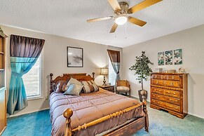 Stead House-3bd/2ba, Ttu,  Fall Specials! 3 Bedroom Home by RedAwning