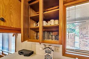 Stead House-3bd/2ba, Ttu,  Fall Specials! 3 Bedroom Home by RedAwning