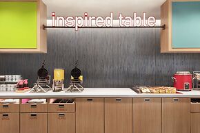 Home2 Suites by Hilton Overland Park