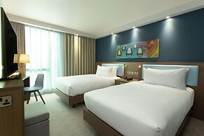 Hampton by Hilton Hamilton Park