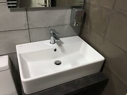 Elena's Luxury Studios and Apartments