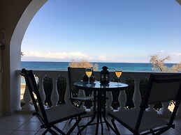 Elena's Luxury Studios and Apartments