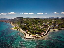 Elena's Luxury Studios and Apartments