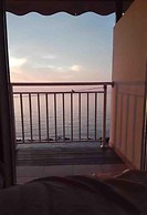 Elena's Luxury Studios and Apartments