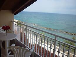 Elena's Luxury Studios and Apartments