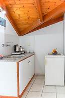 Elena's Luxury Studios and Apartments