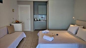 Elena's Luxury Studios and Apartments