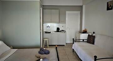 Elena's Luxury Studios and Apartments