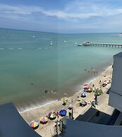 Ocean Front 7th Floor Apartment