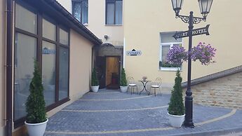 Antares Apart Hotel