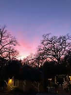 Glen Ellen Inn