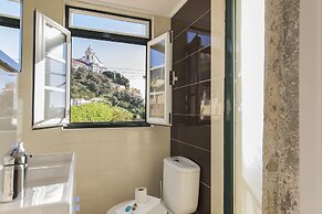 A Pearl in Graceland