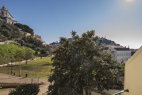 A Pearl in Graceland