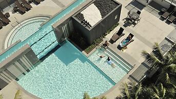 Holiday Holiday The Oracle