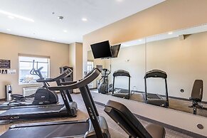 Sleep Inn & Suites Mt. Hope near Auction & Event Center