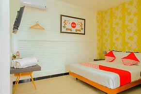 OYO 354 32 Guest House