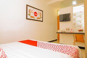 OYO 354 32 Guest House