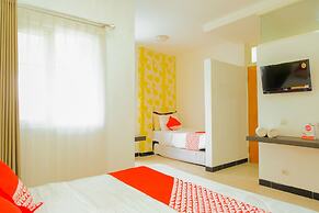 OYO 354 32 Guest House