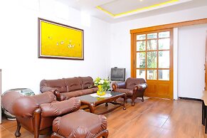 OYO 354 32 Guest House