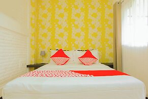 OYO 354 32 Guest House