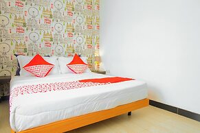 OYO 354 32 Guest House