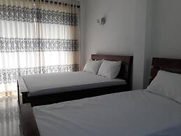 The Onex Paradise Ella