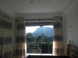 The Onex Paradise Ella