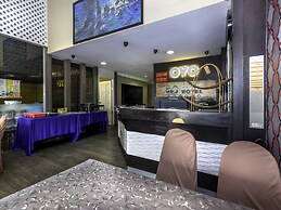 OYO 717 MR J Hotel Wakaf Che Yeh 2