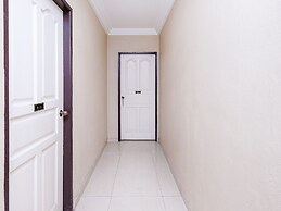 OYO 717 MR J Hotel Wakaf Che Yeh 2