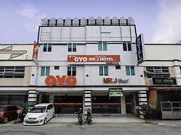 OYO 718 MR J Hotel Wakaf Che Yeh 1