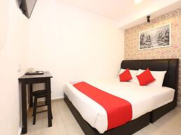 OYO 718 MR J Hotel Wakaf Che Yeh 1