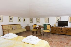 Castello di Serragiumenta