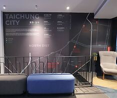 Slow Town Hotel - Glowing