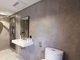 Slow Town Hotel - Glowing