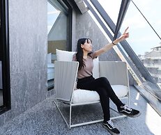 Slow Town Hotel - Glowing