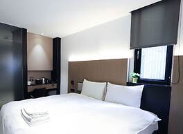 Slow Town Hotel - Glowing