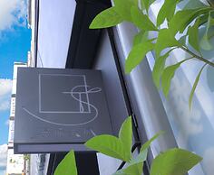 Slow Town Hotel - Glowing