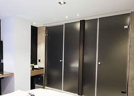 Slow Town Hotel - Glowing