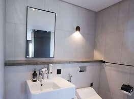 Slow Town Hotel - Glowing