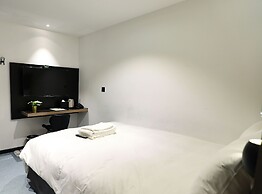 Slow Town Hotel - Glowing