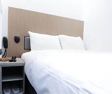 Slow Town Hotel - Glowing