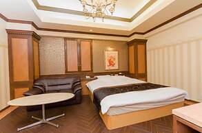 Fun Fun Fun Kingdom - Adults Only