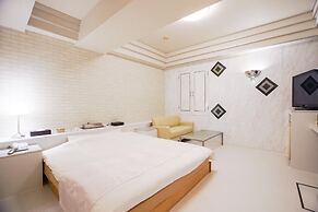 Fun Fun Fun Kingdom - Adults Only