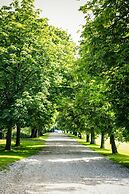 Sturmer Hall Hotel & Conference Centre