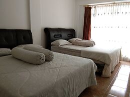 Villa Danau 5 Bedroom for 50 pax