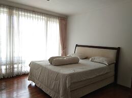 Villa Danau 5 Bedroom for 50 pax