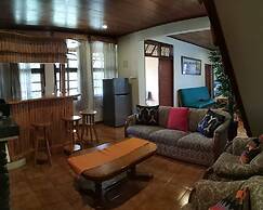 Villa Bumblebee 2 – Little Venice Puncak