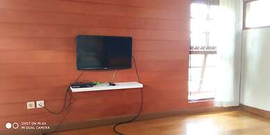 Villa Bumblebee 2 – Little Venice Puncak