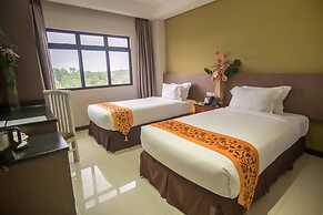 Panorama Summit Hotel