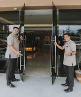 Panorama Summit Hotel